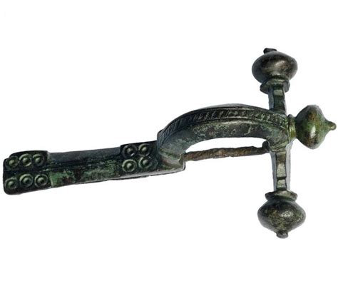 Ancient Roman Bronze Crossbow fibula - Catawiki