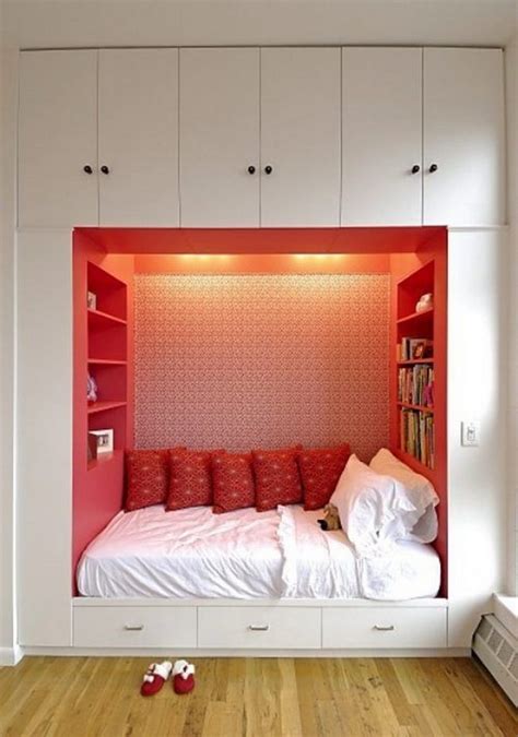 Maximizing Small Bedroom Space - 8 Awesome Ideas - The Owner-Builder ...