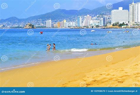 Beach in Acapulco with Tourists Editorial Image - Image of walking ...