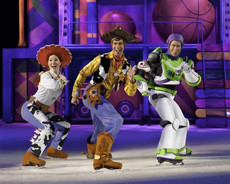 พาลูกตะลอนทัวร์ไปดู Disney On Ice 2023 ฉลองครบรอบ 100 ปี! Mickey & Friends ในดินแดนความทรงจำที่ ...