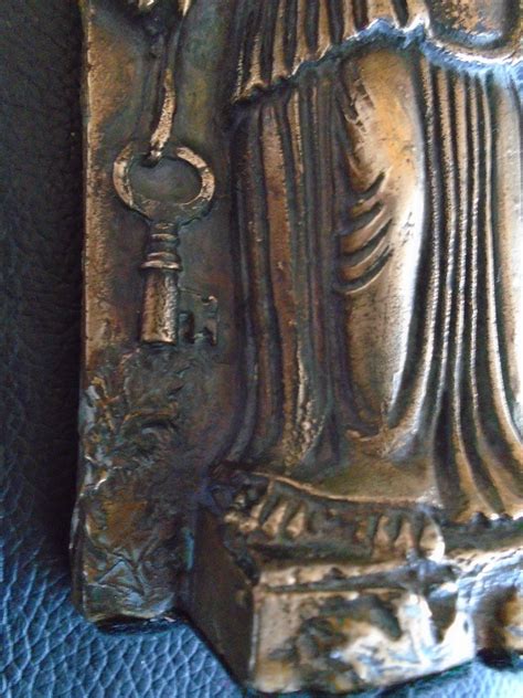 Hecate Statue/ Bronze Metal/ Hekate Statue/ Hekate Altar/ Oak - Etsy