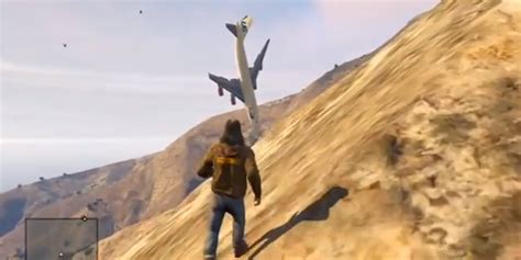 GTA 5 Glitches: 18 Best Mistakes In Grand Theft Auto 5 (VIDEO ...