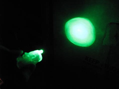 30 Minute Micro Waterproof Flashlight : 5 Steps - Instructables