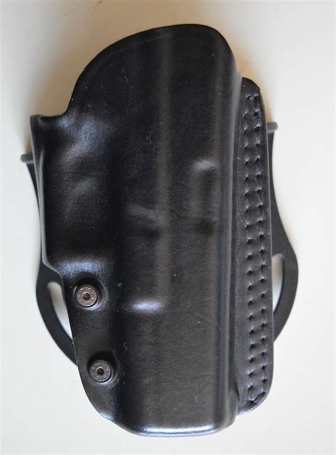 WALTHER P5 HOLSTER - POLICE BADGE EU