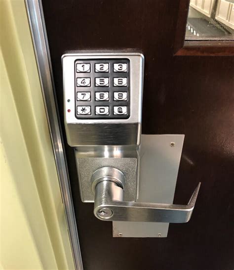 Commercial Door Locks | Lock Installation-Repair | 1 Response Locksmith