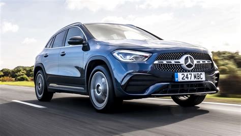 Mercedes GLA hybrid review 2022 | DrivingElectric