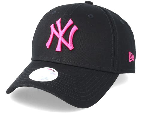 New York Yankees Womens 9Forty Fashion Black Adjustable - New Era caps - Hatstoreworld.com