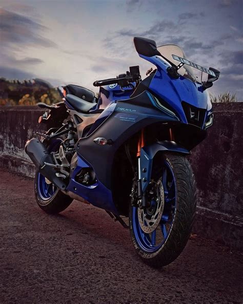 Yamaha R15 V4 in 2023 | Sport bikes, Yamaha, Bike pic