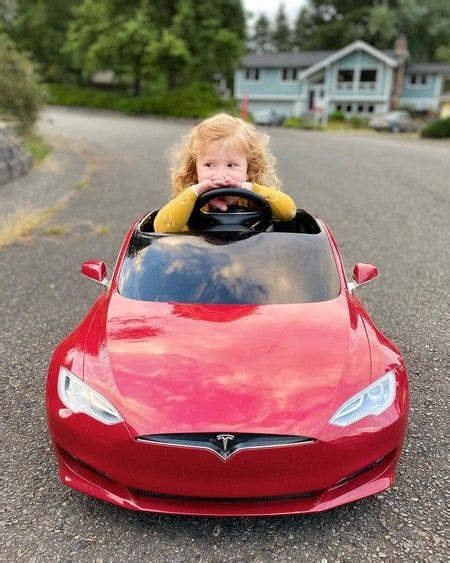 Tesla i love you: Khám phá công nghệ tiên tiến của chiếc xe vô cùng ...