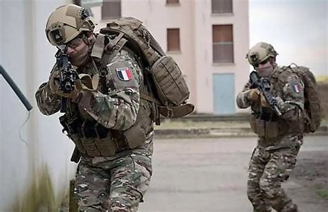 French Army adopts new BME multi-environment combat uniform | Defense ...