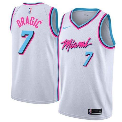 Camisa NBA Miami Heat Torcedor Nike Masculina | Basketball clothes, Nba outfit, Nfl outfits