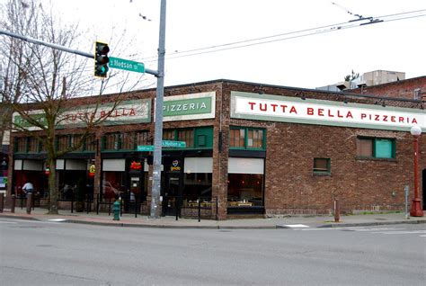 Tutta Bella Pizzeria | Columbia City, Seattle, WA | Adam Fagen | Flickr