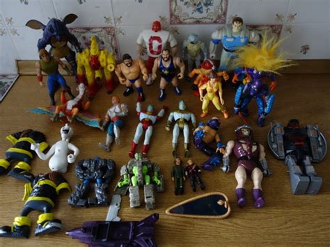 A large job lot of vintage action figures from the 80s and 90s - Catawiki