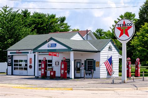 Ambler’s Texaco Gas Station on Historic Route 66, Dwight, Illinois ...