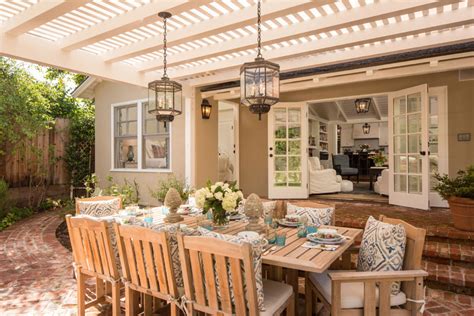 Five Pergola Lighting Ideas to Illuminate Your Outdoor Space