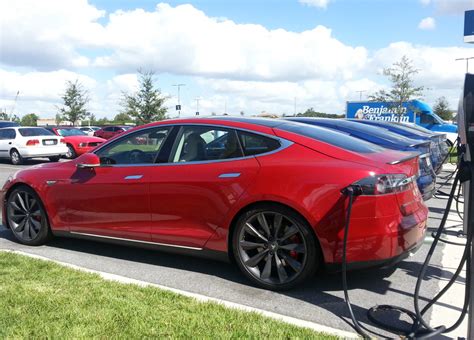 Base Tesla Model S Gets Battery Upgrade To 75 kWh - CleanTechnica