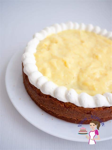 Vanilla Custard Cake Filling or Pastry Cream Filling - Veena Azmanov