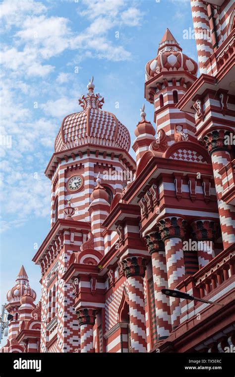 Pettah colombo sri lanka hi-res stock photography and images - Alamy