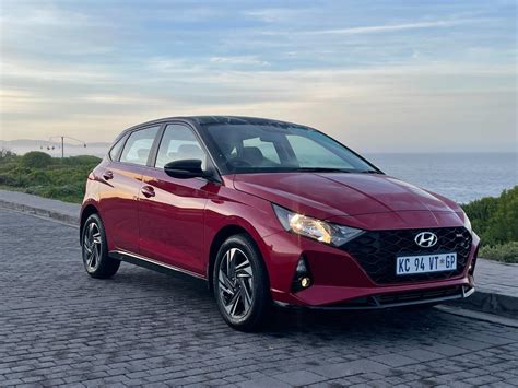 Hyundai i20 1.0T Fluid (2022) Review: Your friendly neighbourhood hatchback - Expert Hyundai i20 ...