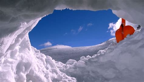 Snow Cave - Australian Camping