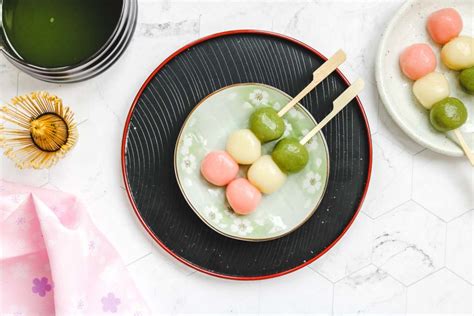 Hanami Dango | 花見団子 - Okonomi Kitchen