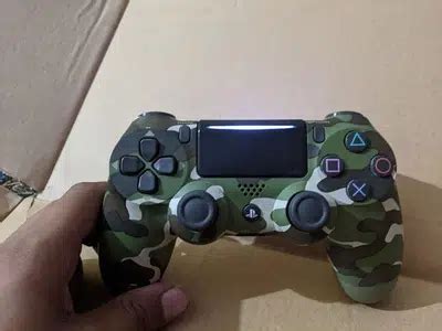 PS4 ORIGINAL CONTROLLER - GameUtha.com