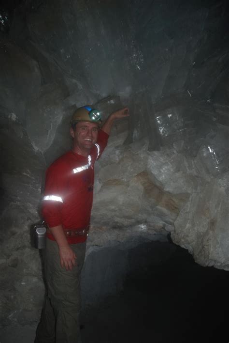 The Crystal Cave of Giants – as beautiful as it is dangerous (27 pics) - Izismile.com