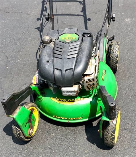 John Deere Model JS63C Self Propelled Push Lawn Mower - RonMowers