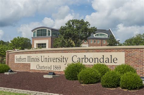 SIU Carbondale earns continued accreditation