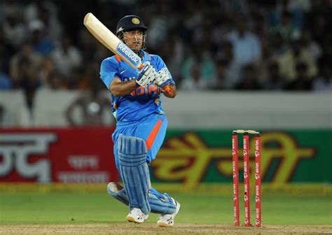 Ms Dhoni Helicopter Shot