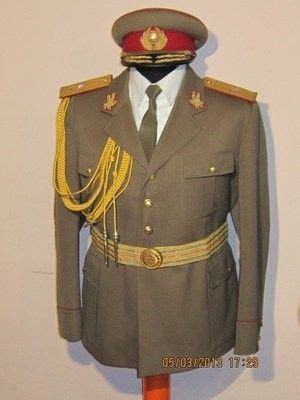 Romanian People's Army Officer Dress Uniform | Military dress uniform, Military uniform, Army ...