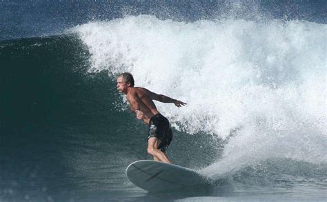 Better Surf Training For Maximum Results At Any Age - Vasa Swim Trainer