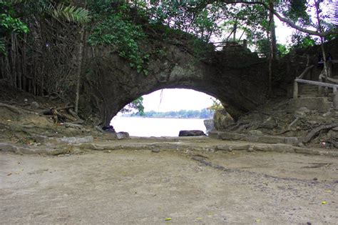 11 Spot Foto Pantai Karang Bolong SERANG Banten (HTM, Rute)