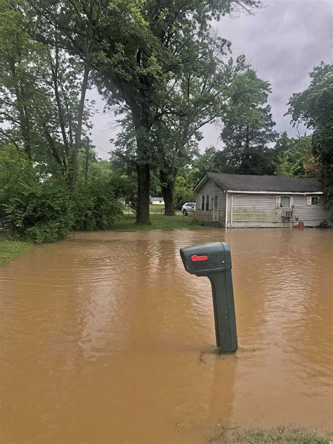 Can FEMA save the 'poorest town in America' from drowning in its own poop? | Grist