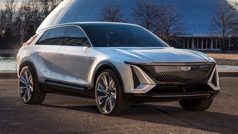 2023 cars 2023 cadillac lyriq electric suv unveiled - Luud Kiiw