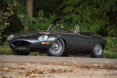 The Houtkamp Collection | JAGUAR E-TYPE CONVERTIBLE