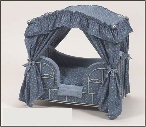 The Best Canopy Dog Beds for Style and Comfort - PuppyLists