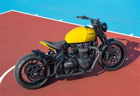 YELLOW EDITION: Triumph Bobber by FCR Original. - Pipeburn