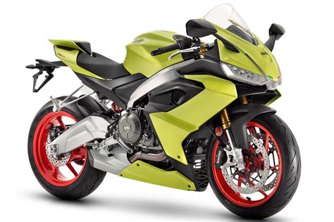 2021 Aprilia RS 660 Preview (18 Fast Facts, Plus Specs and Photos)