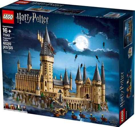 Harry Potter Hogwarts Castle Lego set - town-green.com