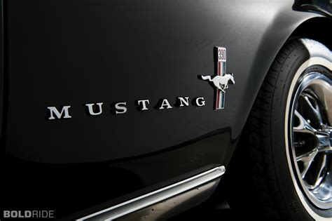 Mustang Emblem Wallpaper - WallpaperSafari