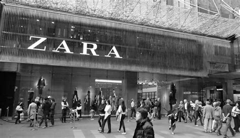 Zara Success Story: The story from 30 Euros to Over 6900 stores - Brand Riddle