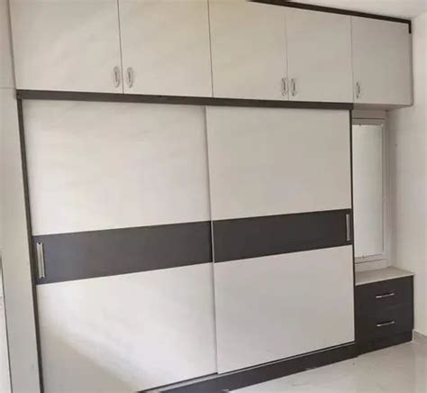 Modular Wardrobe at Rs 1550/sq ft | Jamia Nagar | New Delhi | ID: 25297791930