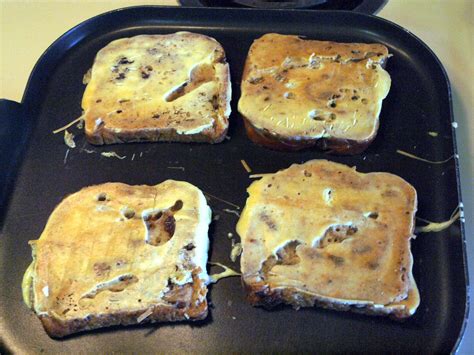 Raisin Bread French Toast : 3 Steps (with Pictures) - Instructables