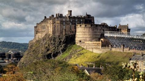 Edinburgh Castle, The Story of A Magnificent and Historic Castle - Traveldigg.com