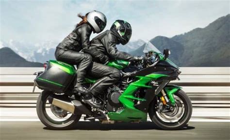 Top 10 Mile Munching Sport Touring Motorcycles – Autowise