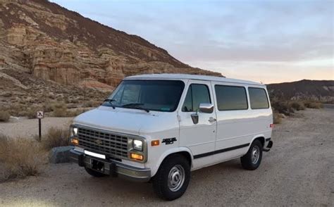 1995 Chevrolet G20 Chevy Van Standard Cargo Van 3-Door 5.0L ...