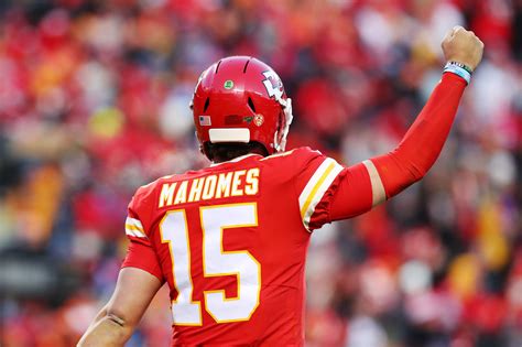 Is Patrick Mahomes Doomed to Be the New Dan Marino at Super Bowl LIV ...