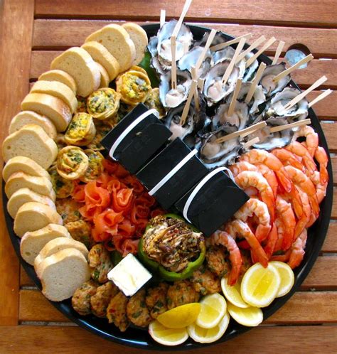 The 25+ best Seafood platter ideas on Pinterest | Smoked salmon appetizer, Seafood appetisers ...