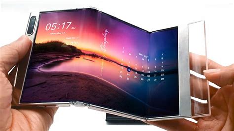 Samsung teases Samsung Galaxy 'S Foldable' camera phone | Digital ...